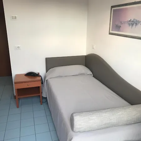 Paris 3*